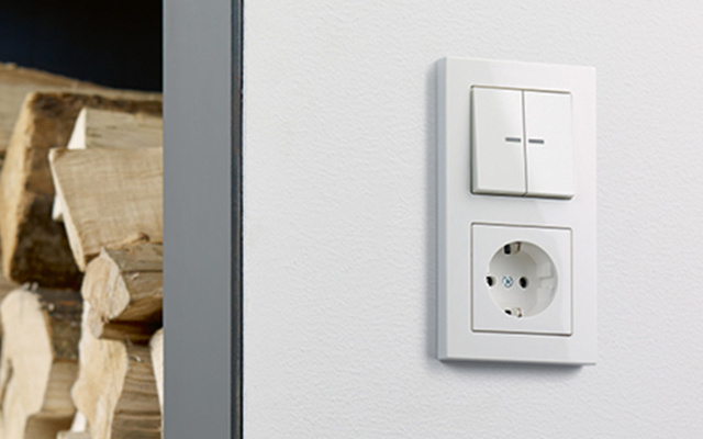 JUNG KNX Taster F 10 bei Elektro Pfisterer in Bühlertann